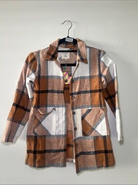 Hayden Girls rust and cream plaid button-front shacket